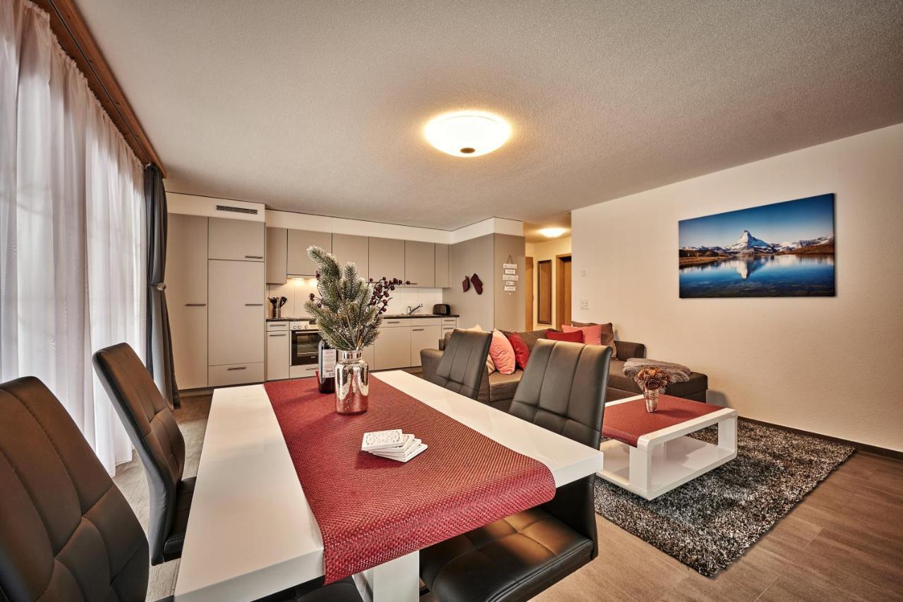 Apartment Breithorn - Charming Home - Free Parking & Wifi Лаутербрунен Екстериор снимка