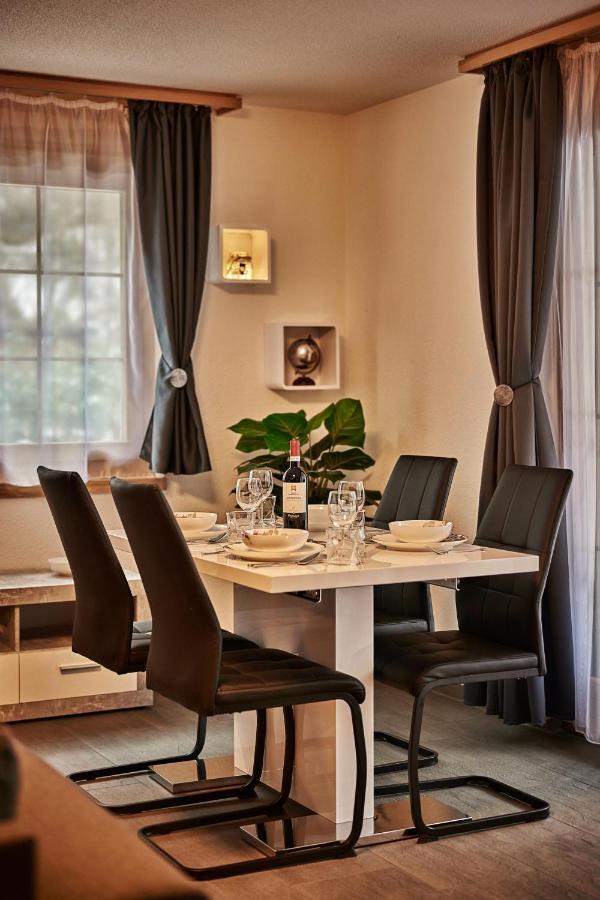 Apartment Breithorn - Charming Home - Free Parking & Wifi Лаутербрунен Екстериор снимка
