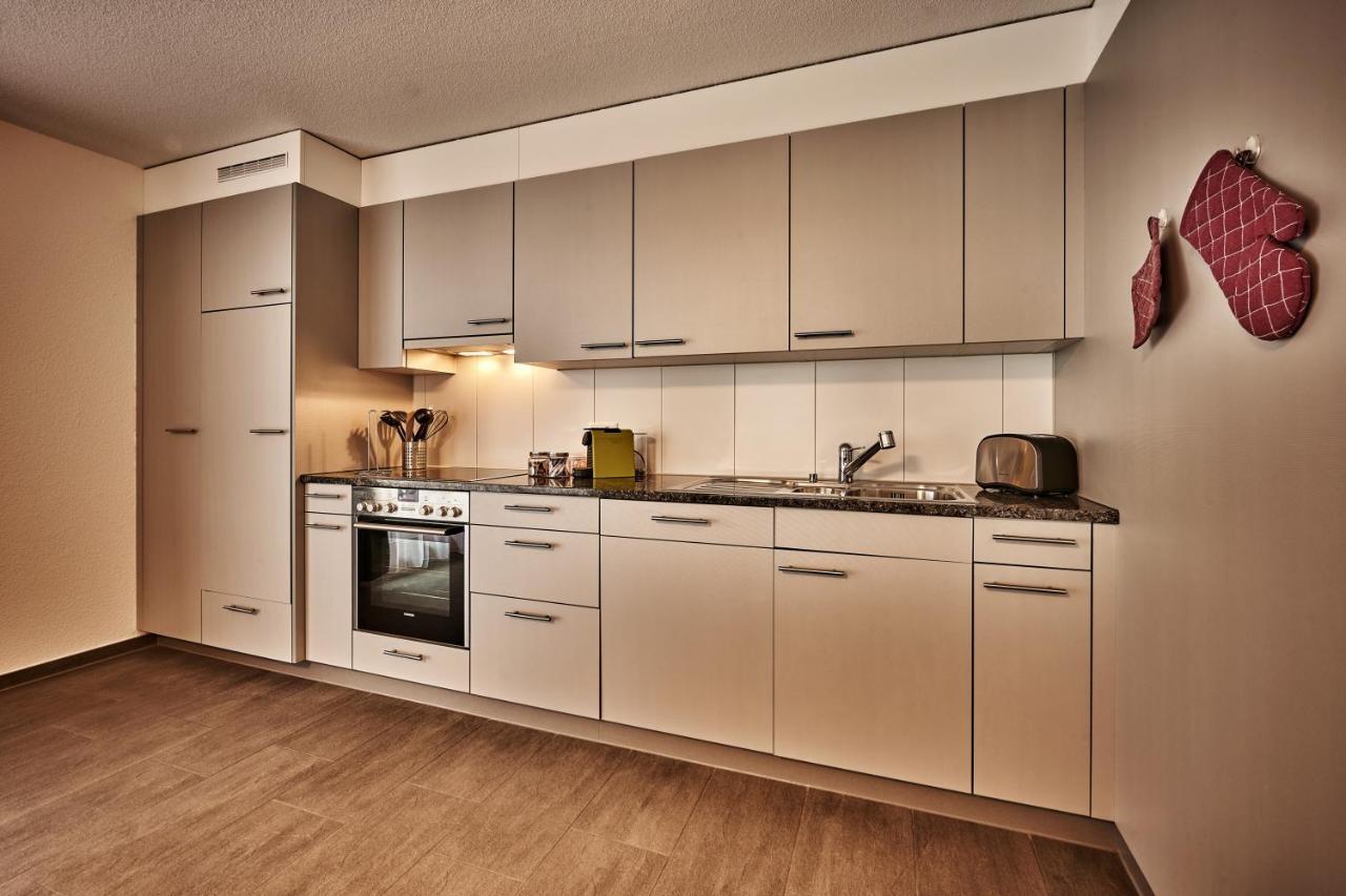 Apartment Breithorn - Charming Home - Free Parking & Wifi Лаутербрунен Екстериор снимка