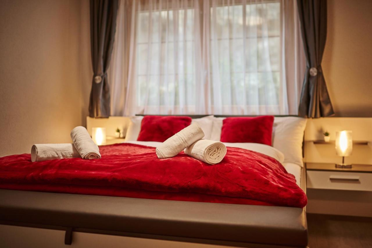 Apartment Breithorn - Charming Home - Free Parking & Wifi Лаутербрунен Екстериор снимка